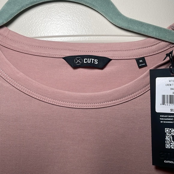 CUTS | Almost Friday Tee Classic Fit in Ballet - Picture 6 of 10